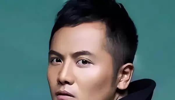姬他凭《主角》黄正经一角强势回归央视荧屏，11部与张嘉益合作作品见证二十年厚积薄发 | 现场图