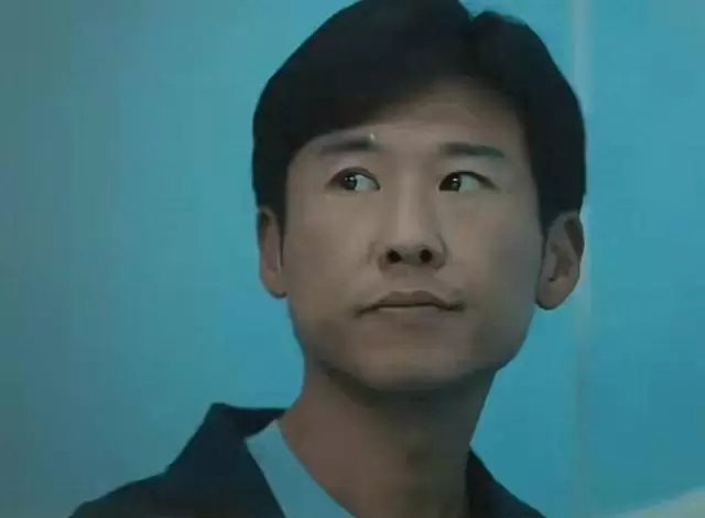 《低智商犯罪》周荣被胡建仁反噬，废品站旧车成破案关键线索 | 情报图