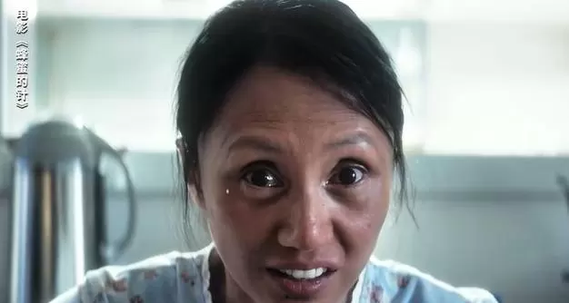 《蜂蜜的针》五一上映票房仅2000万，积压十年文艺悬疑遭遇市场断崖 | 资讯配图